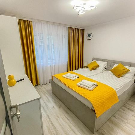 Loghin Residence Suceava Exterior foto