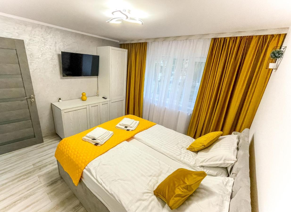 Loghin Residence Suceava Exterior foto