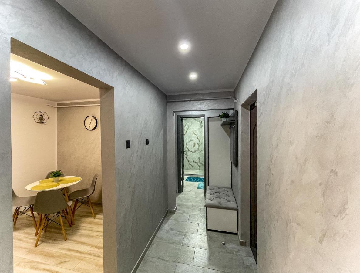 Loghin Residence Suceava Exterior foto